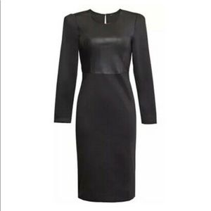 BCBGMAXAZRIA Long Sleeve Keyhole Sheath Dress